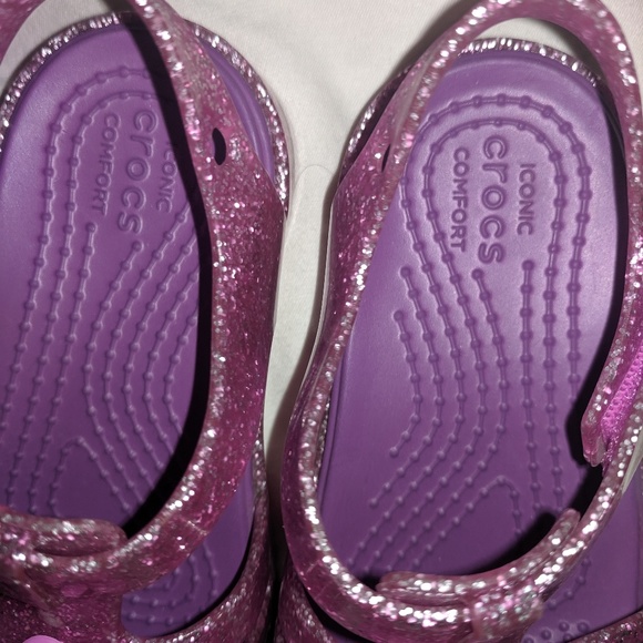 Brand New Crocs size 7t - Picture 3 of 3